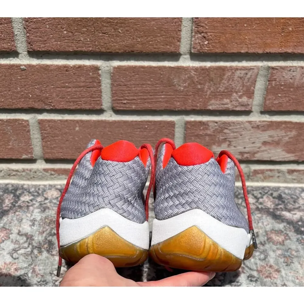 Air Jordan Future Low Wolf Grey Infrared 23 / Men's 8 / White Gum 718948-023